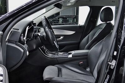 Mercedes Klasa C 300 de 9G-TRONIC