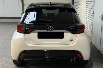 Toyota Yaris GR Sport 1.5 Hybrid