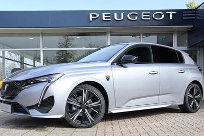 Peugeot 308 GT e-DCS 1.2 mHEV