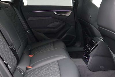Audi A6 e-Hybrid quattro Avant