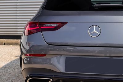 Mercedes CLA 250 4-Matic AMG Line Shooting Brake