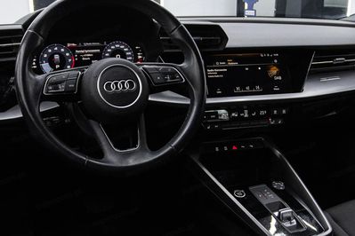 Audi A3 35 TFSI mHEV S tronic