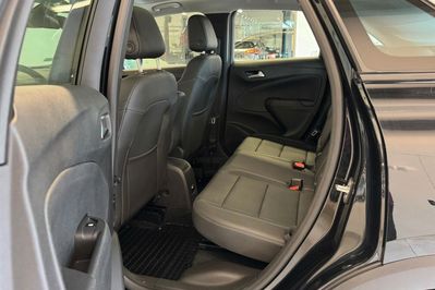 Opel Crossland X 1.2 T Business Elegance