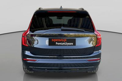 Volvo XC90 T8 AWD Plug-In Hybrid Ultra Black Edition 7os