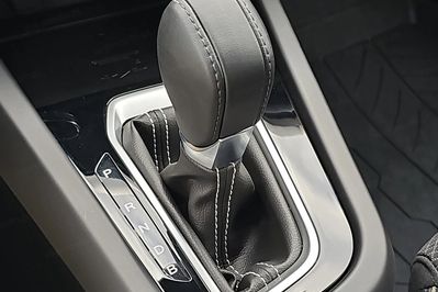 Renault Arkana 1.6 E-TECH Techno MMT