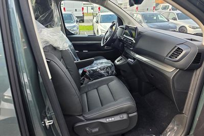 Opel Zafira Life Extra Long L2H1 Business VIP AT8