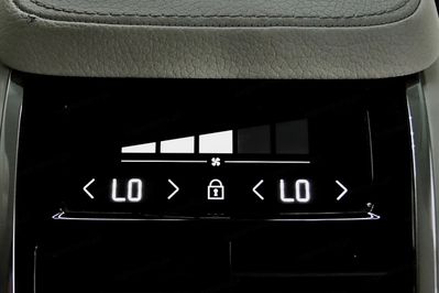 Volvo XC90 T8 AWD Plug-In Hybrid Inscription 7os aut