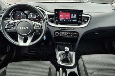 Kia Ceed 1.5 T-GDI M