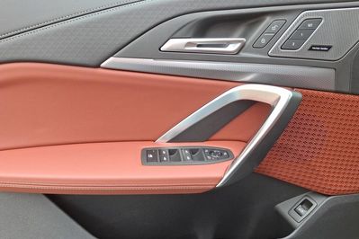 BMW iX2 eDrive20 M Sport