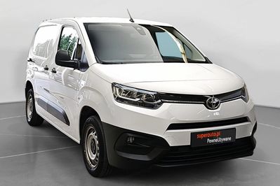 Toyota ProAce D-4T Active