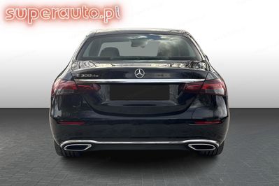 Mercedes Klasa E 300 de Business Edition