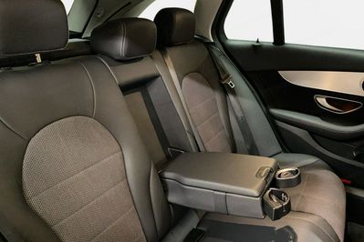 Mercedes Klasa C 180 9G-TRONIC