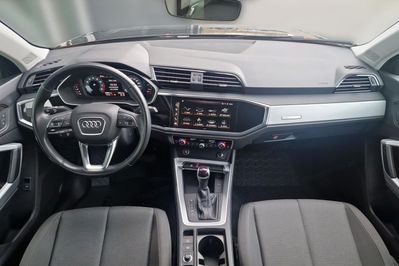 Audi Q3 35 TFSI mHEV S-Line S tronic