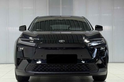 Toyota C-HR + Style BEV