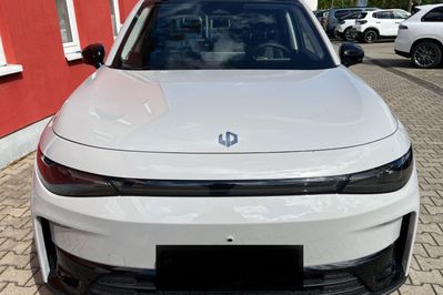 Leapmotor C10 Design 1.5 Hybrid