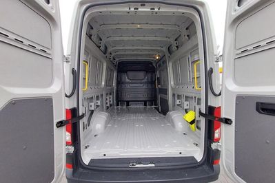 Volkswagen Crafter 35 BiTDI L3H2 aut