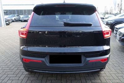 Volvo XC40 B4 Plus Black Edition