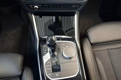 BMW Seria 3 318i aut