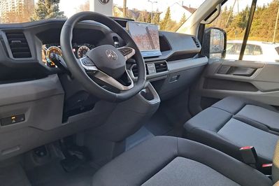 Volkswagen Crafter L4H3 AT8