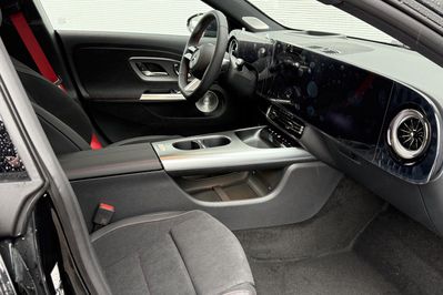 Mercedes CLA 220 4-Matic AMG Line