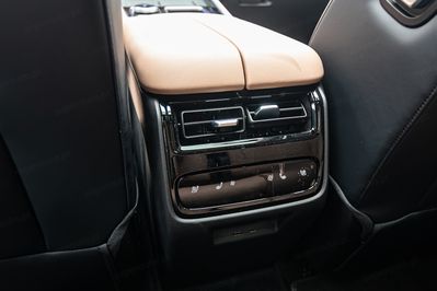 Chery Tiggo 9 Prestige 1.5 T-GDI Super Hybrid DHT 7os.