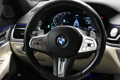 BMW Seria 7 740d xDrive