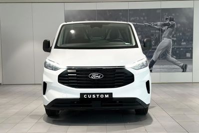 Ford Transit Custom 320 L2H1 Trend