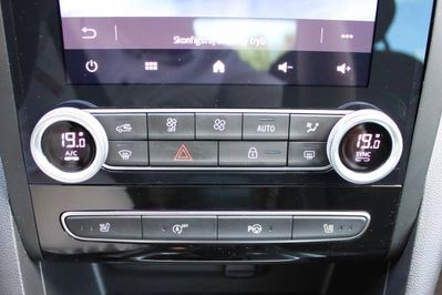 Renault Megane 1.3 TCe Techno EDC