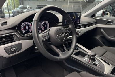 Audi A4 35 TFSI Advanced