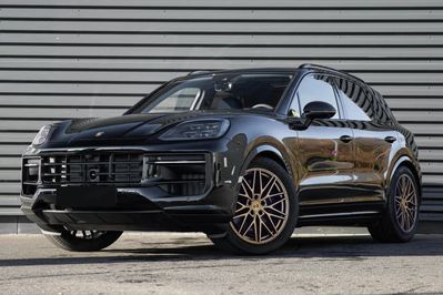 Porsche Cayenne E-Hybrid Black Edition