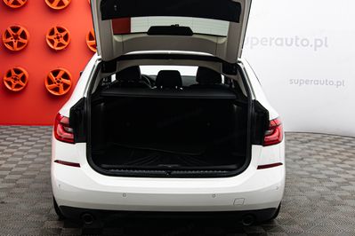 BMW Seria 6 Gran Turismo 620d Sport Line aut