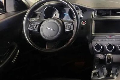 Jaguar E-Pace 2.0 i4P AWD S