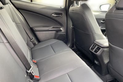 Lexus UX 250h GPF F Sport Design 2WD