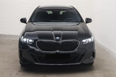 BMW Seria 5 Touring 530e xDrive M Sport