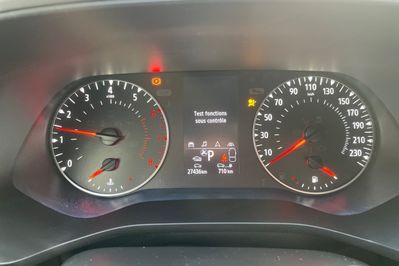 Renault Arkana Evolution 1.3 mHEV AT