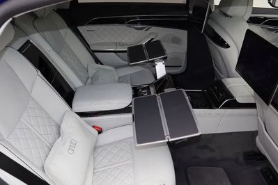 Audi A8 L 60 TFSI e quattro Tiptr.