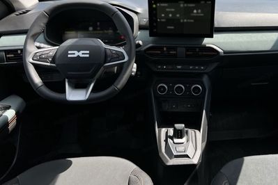 Dacia Jogger Extreme 7-miejsc 1.8 Full Hybrid