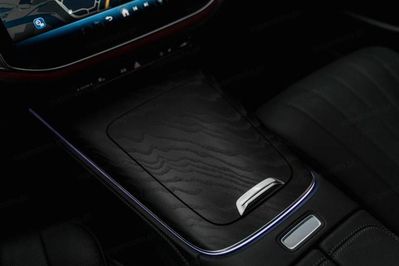 Mercedes E Klasa 220 d 4-Matic AMG