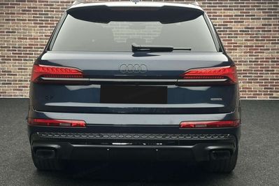 Audi Q7 55 TFSI e quattro S Line