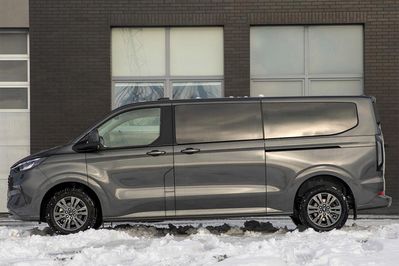 Ford Tourneo Custom L2H1 Titanium AT