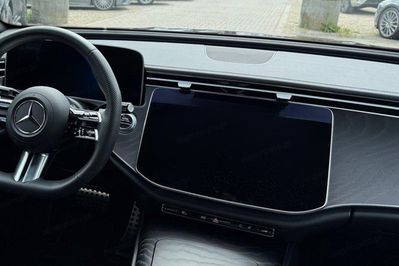 Mercedes Klasa E 200 4-Matic AMG