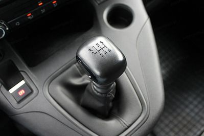 Peugeot Partner Van L2H1 Chłodnia do -20°C