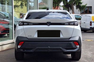 Peugeot 408 Allure e-DCS 1.2 mHEV