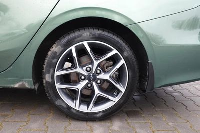 Kia Ceed 1.5 T-GDI L Business Line DCT