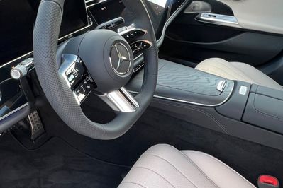 Mercedes Klasa E 220 d  4-Matic AMG