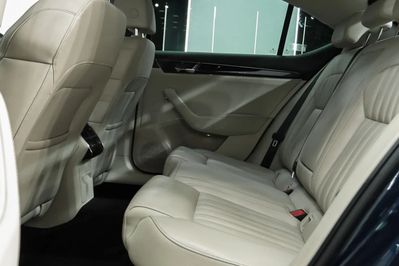 Skoda Superb 2.0 TSI L&K DSG