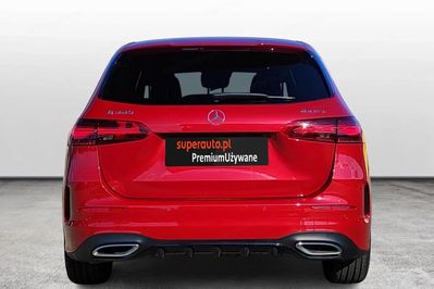 Mercedes B Klasa 220 4MATIC AMG Line