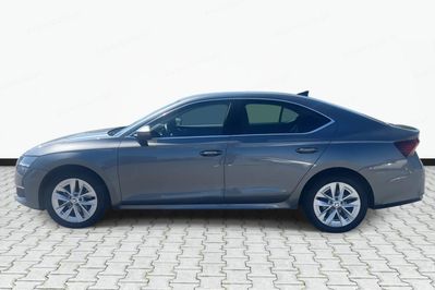 Skoda Octavia 1.5 TSI mHEV Selection DSG