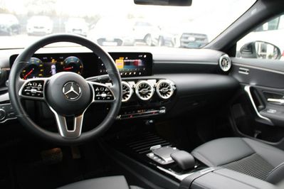Mercedes CLA 200 d Progressive 8G-DCT