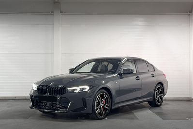 BMW Seria 3 330i xDrive M Sport